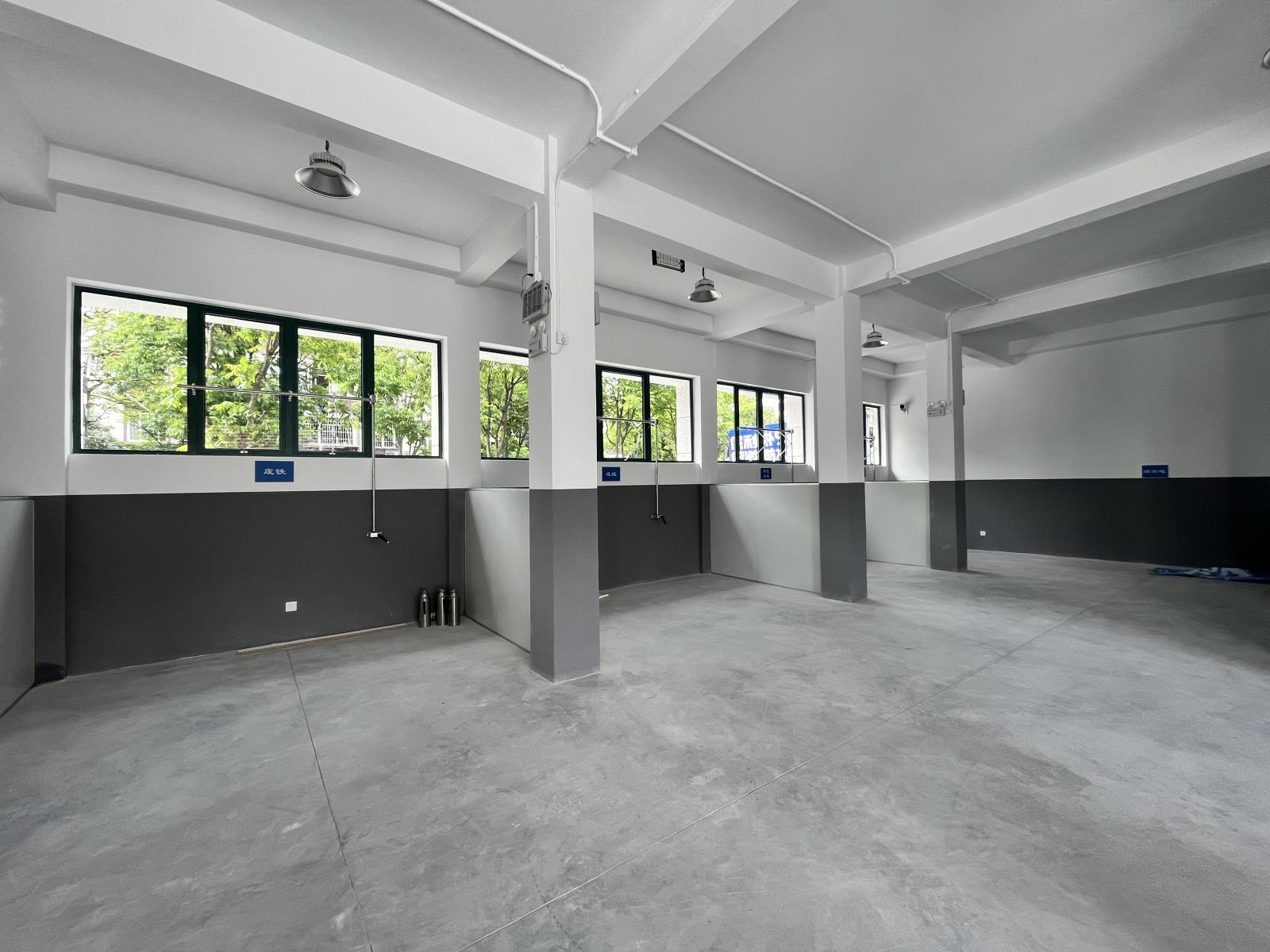 內(nèi)部1.jpg 內(nèi)部1.jpg